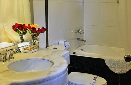 Lake Titicaca - Puno Hotel | Casona Plaza Hotel Centro
