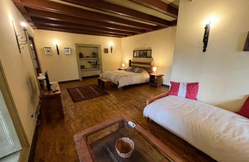 Villa Alegre Cama Y Desayuno | CASONA SAN PEDRO Hotel Boutique