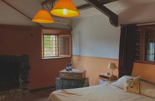 Villa Carlos Paz Chalet De Esquí | Casona Villa del Lago