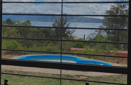 Villa Carlos Paz Chalet De Esquí | Casona Villa del Lago