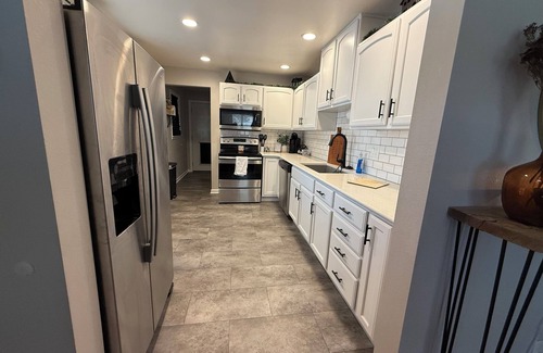 Casper Casa | Casper Cozy Corner is a newly remodeled home just steps from downtown Casper!