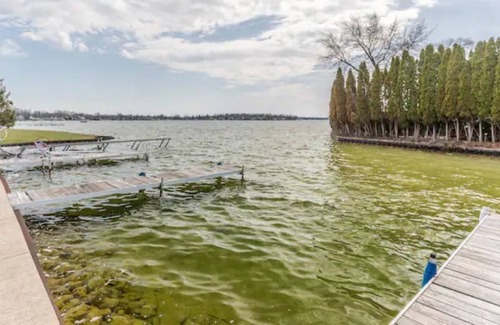 Waterford Casa | Cass Lake Home w Jet ski hoist, dock & water toys