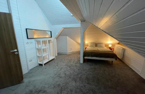 Bozovici Cabina | Cassa-Grande