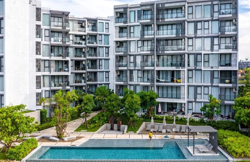 Bang Tao Apartamento | Cassia 1 BR Sea View apt by NLA