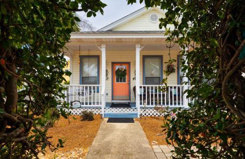 Crystal Beach Casa | Castaway Cottage