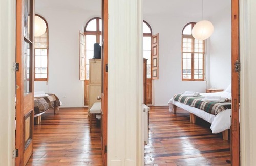 Downtown Santiago Cama Y Desayuno | Castelletto Bed and Breakfast