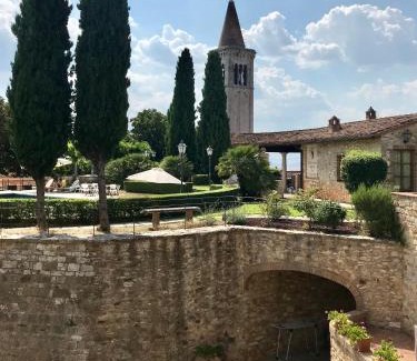 Serre di Rapolano Cama Y Desayuno | Castello Delle Serre