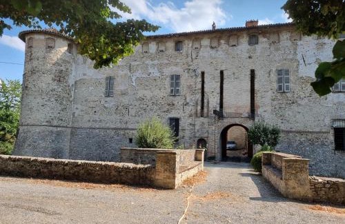 Gazzola Apartamento | Castello di Lisignano Pace e Tradizione