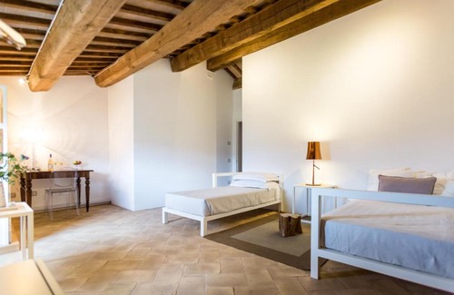 Ramazzano Casa | CASTELLO DI RAMAZZANO - Tenute Aliani