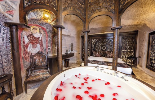 Uchisar Hotel | Castellum Cave Cappadocia
