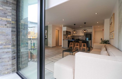 Leuro Apartamento | Caster by Wynwood House