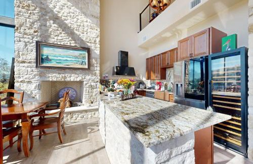 Marble Falls Casa | Castle Culu