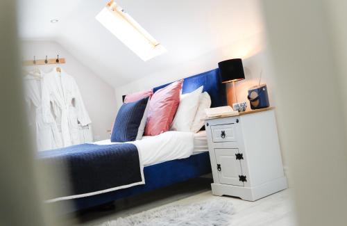 Chipping Campden Casa | Castle Hideaway in the Cotswolds