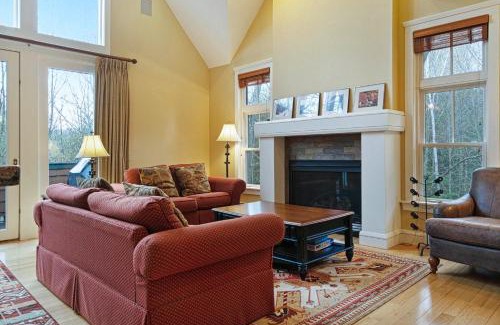 Proctorsville Casa | Castle Hill Condo