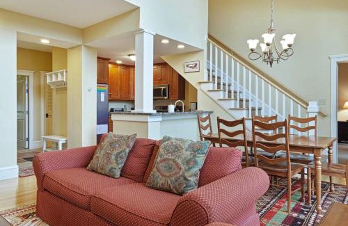 Proctorsville Casa | Castle Hill Condo