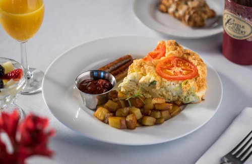 Allegan Cama Y Desayuno | Castle in the Country Bed & Breakfast Inn