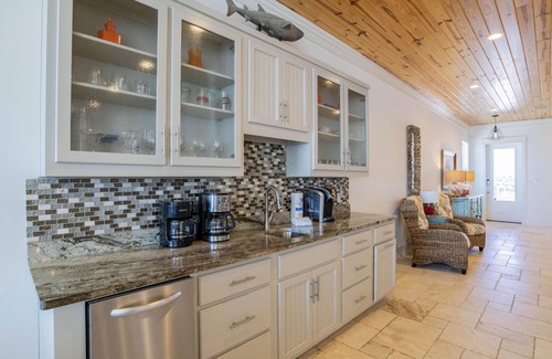 Orange Beach East Casa | Castle in the Sand East & West ( 2 Properties - 18 Bedrooms)