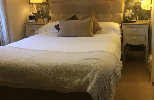 Wilton Cama Y Desayuno | Castle Lodge Hotel