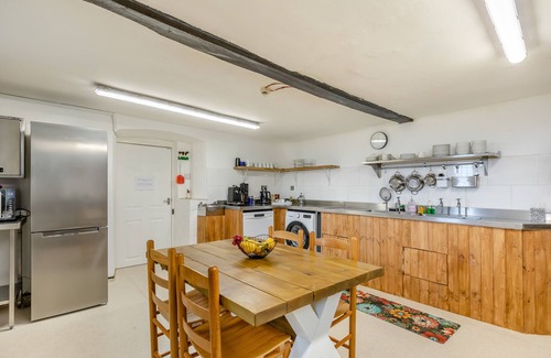 Nether Stowey Casa | Castle of Comfort - Nueve Habitaciones Casa, Capacidad 18