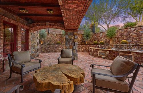 Carefree Casa | Castle On Black Mountain breathtaking panoramic views and outdoor entertainment