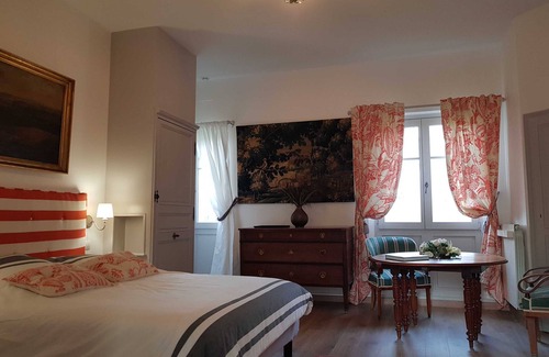 Neuille Casa | Habitación castillo para 2 personas.