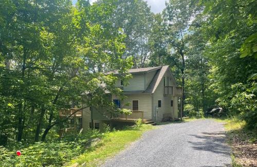 Nellysford Casa | Castle Snow with Wintergreen Advantage