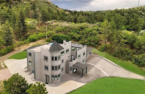 Castle Rock Apartamento | Castle Studio - 1BR/1BA, Views, mins to Golf, Shopping