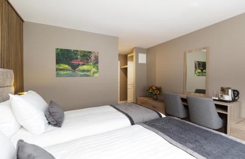 Castlepollard Hotel | Castle Varagh Hotel & Bar