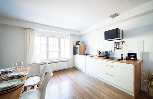 Orth Apartamento | Castle view: A1connection/fireplace/parking/kitchen