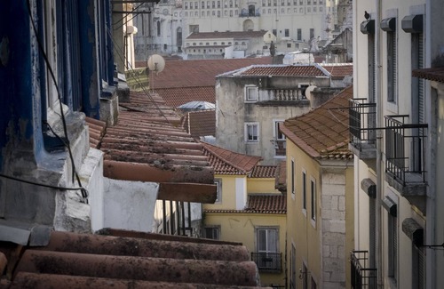 Mouraria Apartamento | Castle View at Lisbon Heart Apartment, By TimeCooler
