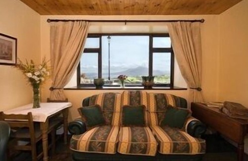 Tully Cama Y Desayuno | Castlehouse B&B