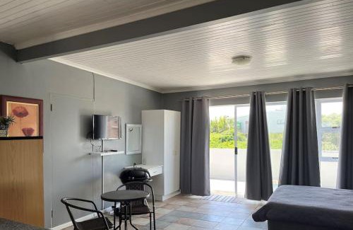 Cape Saint Francis Apartamento | Casual, beachy and 100m to Seals Surf Spot