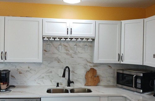 Saginaw Casa | Casual Corners -Spacious 4-bedroom house short drive to Frankenmuth.