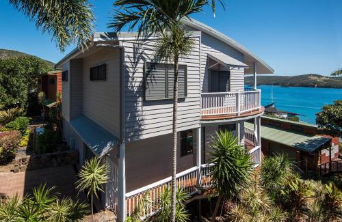 Hamilton Island Apartamento | Casuarina Cove 13 on Hamilton Island by HamoRent
