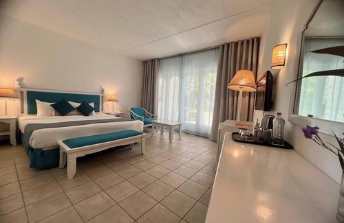 Trou aux Biches Hotel | Casuarina Resort & Spa