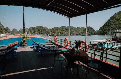 Cat Hai Alquiler De Eote | Cat Ba Bay Cruises