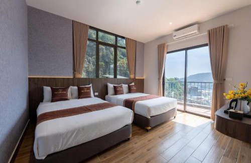 Cat Hai Hotel | Cat Ba Viet Hoa Hotel & Residence - Pool & Bar
