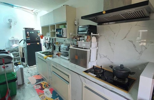 Thap Yao Casa | Cat 's lover townhouse Suvannabhumi Airport .