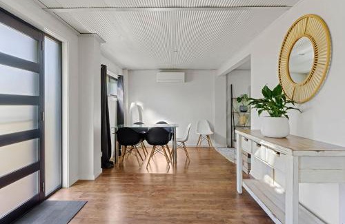Rathmines Casa | Catalina Bay - Child & Pet Friendly