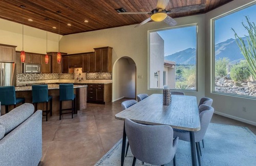 Cimarron Foothills Estates Casa | Catalina Foothills private escape with views, pool, and spa