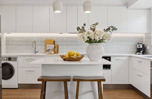 Yamba Apartamento | Cataline Court unit 7 | Just a short walk to Pippi Beach