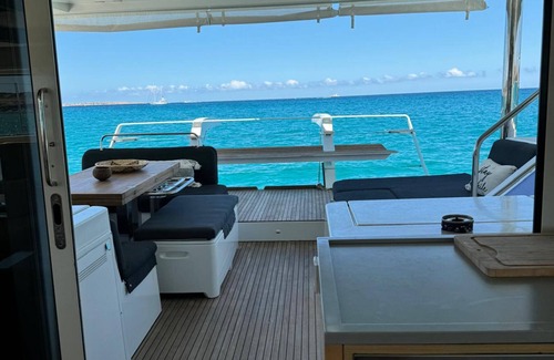 San Miguel de Abona Alquiler De Eote | 'Catamarán Last Call' with Sea View, Private Terrace and Wi-Fi