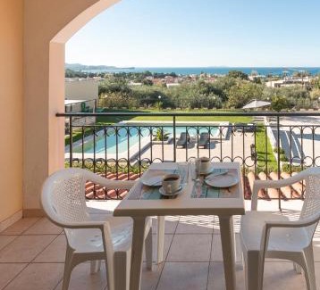 Acharavi Apartamento | Catamaran Corfu Aparthotel