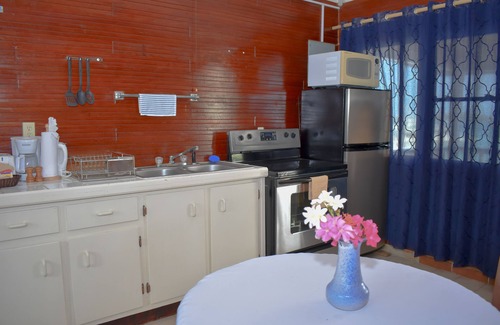 Falmouth Harbour Hotel | Catamaran Hotel Marina