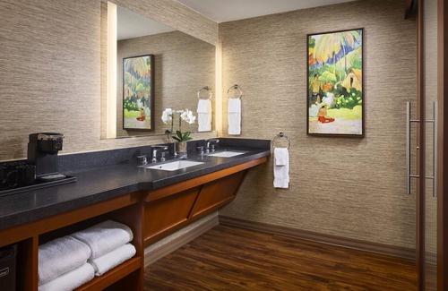 Crown Point Complejo | Catamaran Resort and Spa