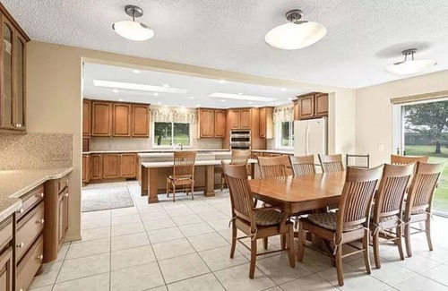 Gypsum Casa | Catawba Island House rental beside CIC & minutes to ferries, twin oast & orchard