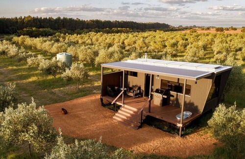 Myrup Cabina | Cate · Cate the Tiny Cabin in Esperance