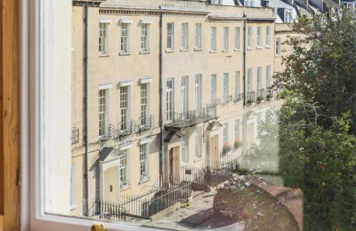 Upper Town Casa | Catharine Place