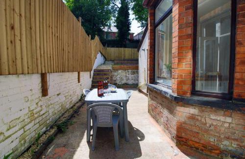 Newport Apartamento | Cathedral House by Tŷ SA