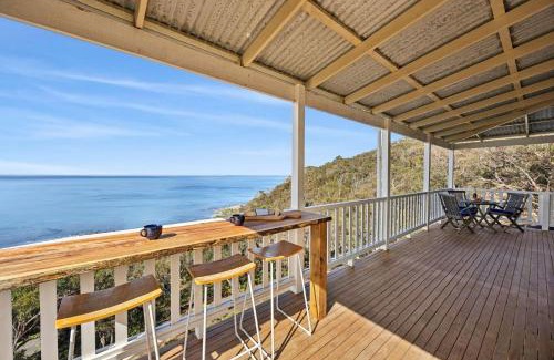 Lorne Casa | Cathedral Rock Lookout, The Artists Beach House